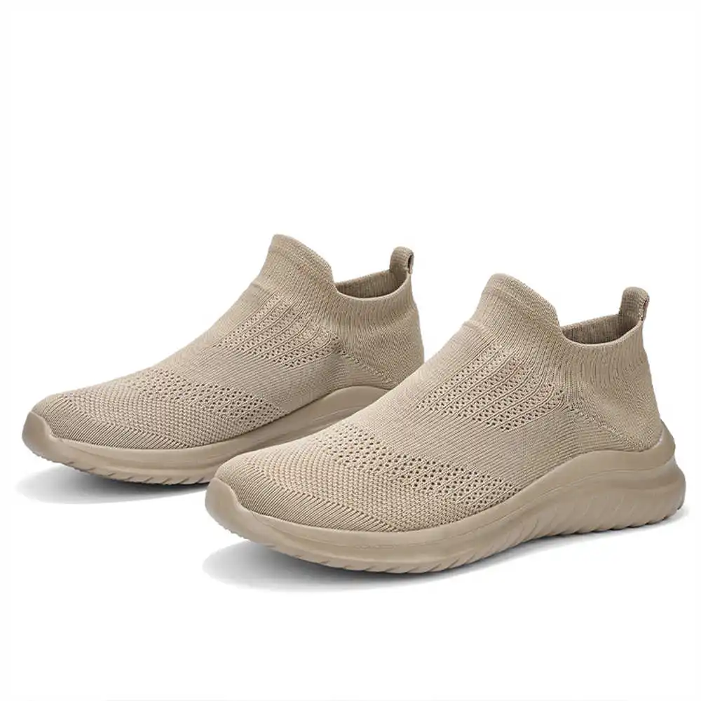 Beige Soft New Novelty Tennis  – Kids Outdoor Volleyball Shoes Bewertung und Preis